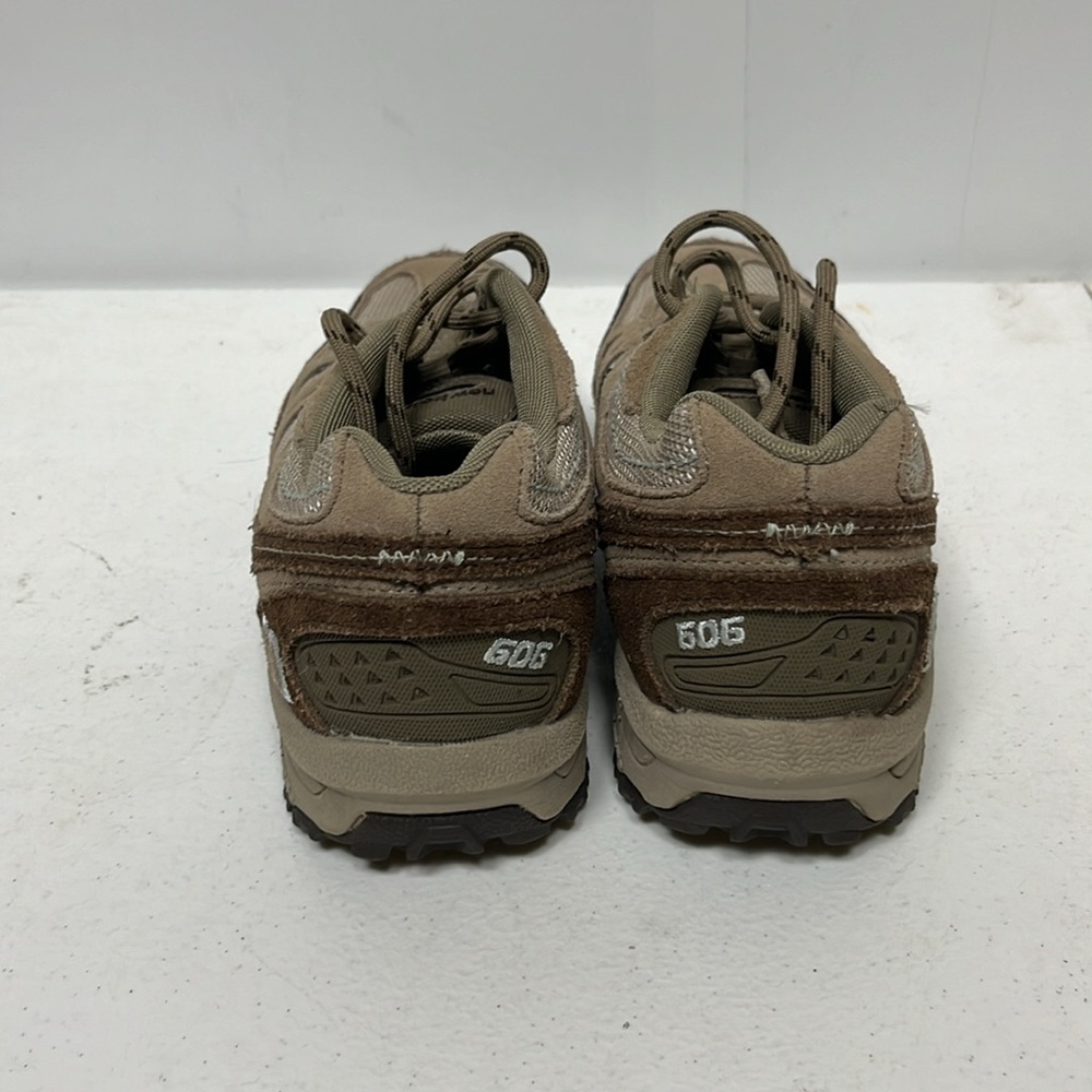 New Balance 606 Women's Sz 7-1/2 
Hiking Shoes Suede Sneakers
WW606BR2 Brown - Picture 5 of 7